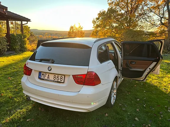 BMW 320D 2012 photo 5