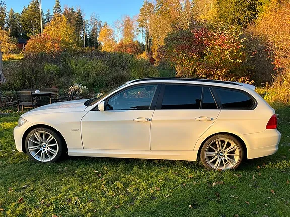 BMW 320D 2012 photo 2