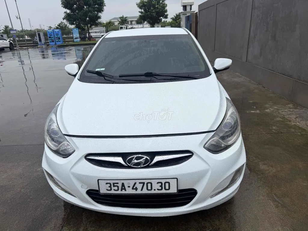 Hyundai Accent