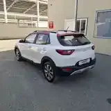 Kia Stonic 2022 photo 4
