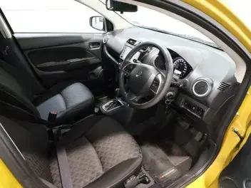 Mitsubishi Mirage 2020 photo 4