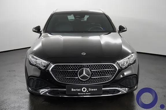 Mercedes-Benz E300 De 2025 photo 4