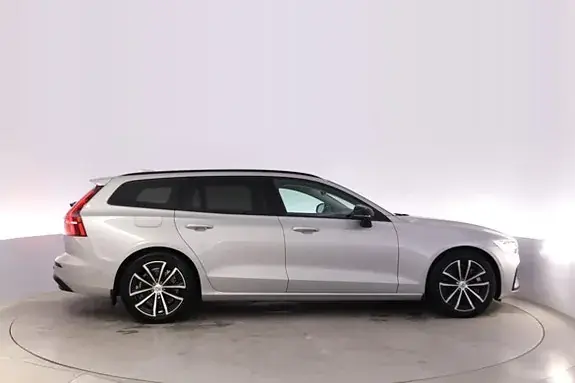 Volvo V60 2025 photo 5