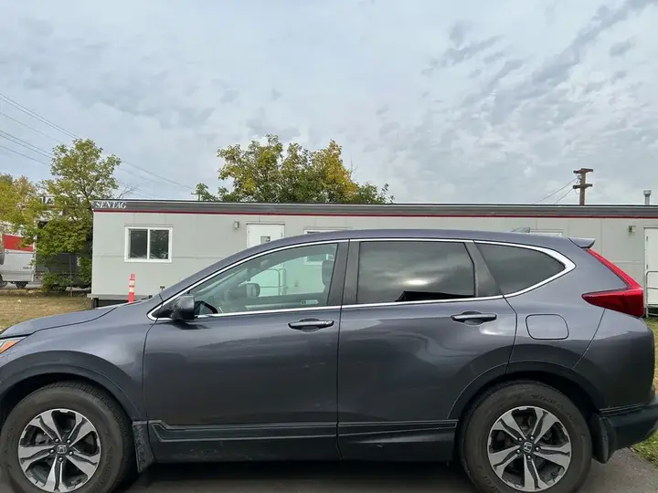 Honda Cr-V 2018 photo 2