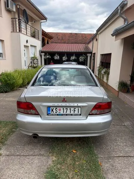 Mitsubishi Galant 2001 photo 4
