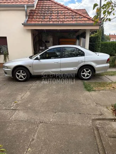 Mitsubishi Galant 2001 photo 3