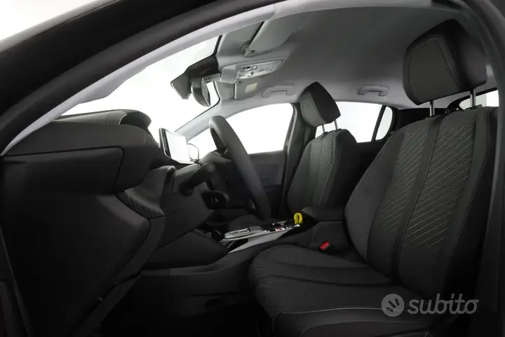 Peugeot 208 2026 photo 2