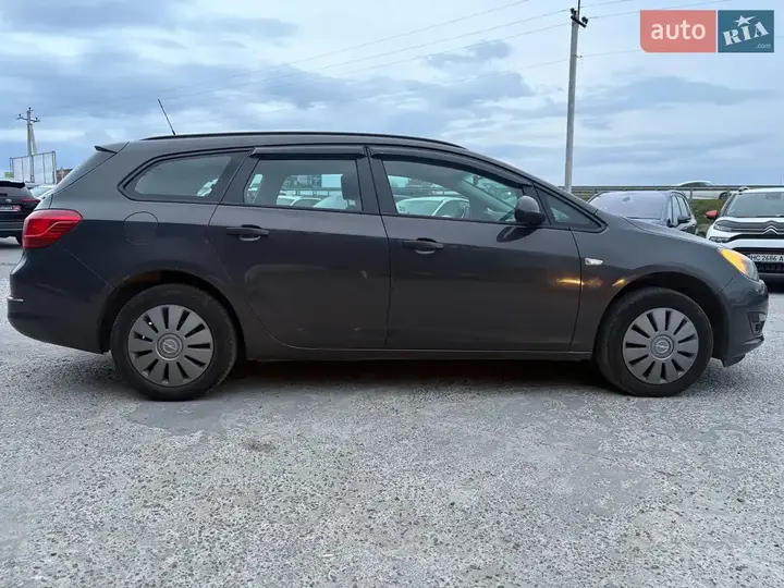 Opel Astra 2015 photo 3