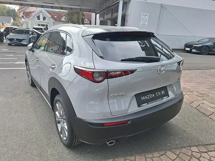 Mazda Cx-30 photo 3
