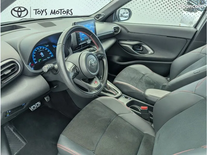 Toyota Yaris Cross 2023 photo 3