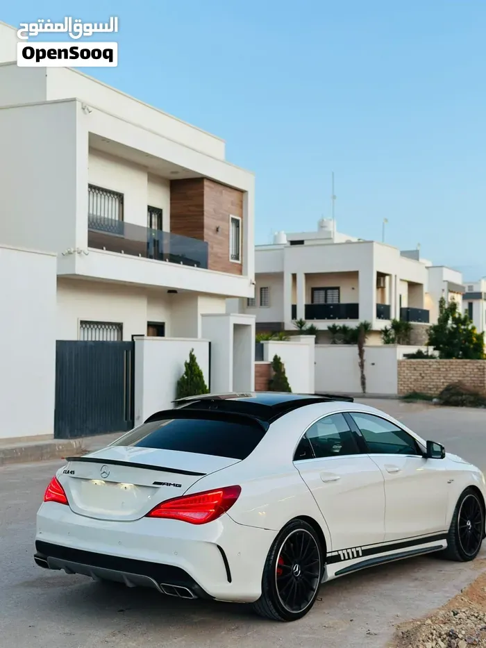 Mercedes-Benz Cla 2016 photo 2