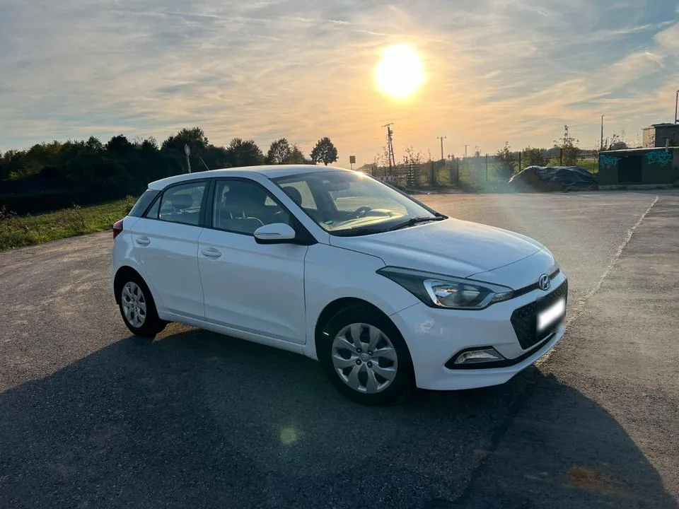 Hyundai I20
