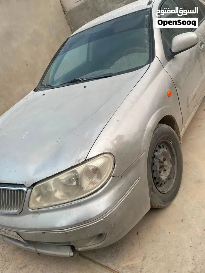 Nissan Sunny 2008 photo 2