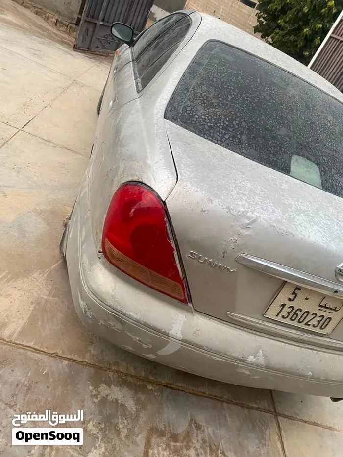 Nissan Sunny 2008 photo 4