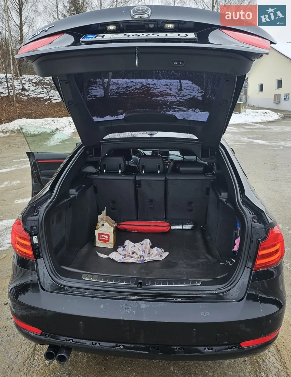 BMW 3 Series 2013 photo 2