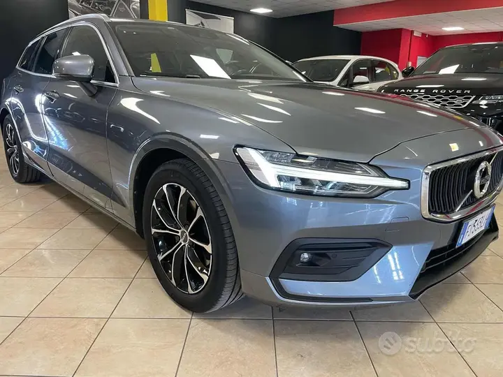 Volvo V60 2018 photo 2