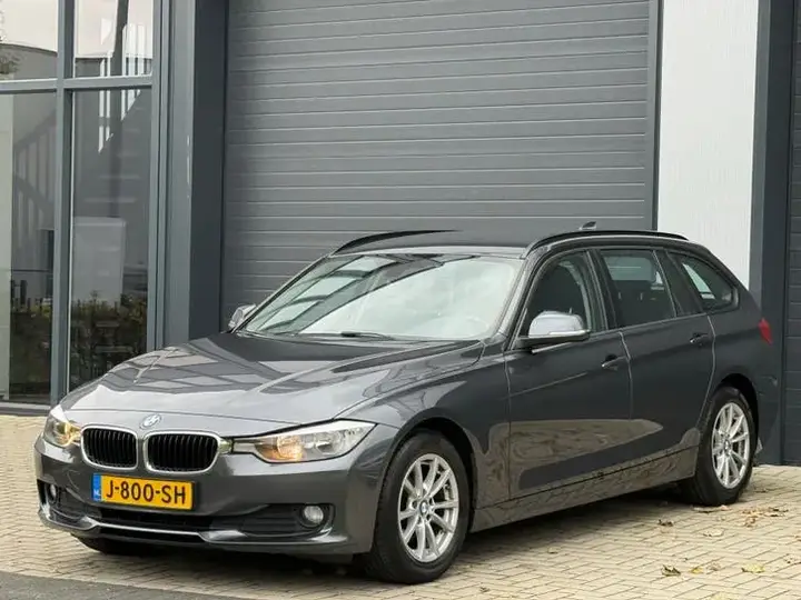 BMW 3 Series 2014 photo 3