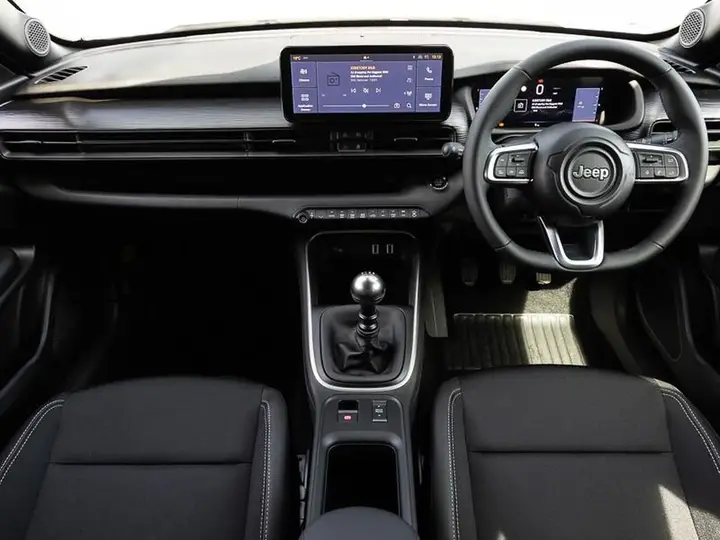 Jeep Avenger 2026 photo 3