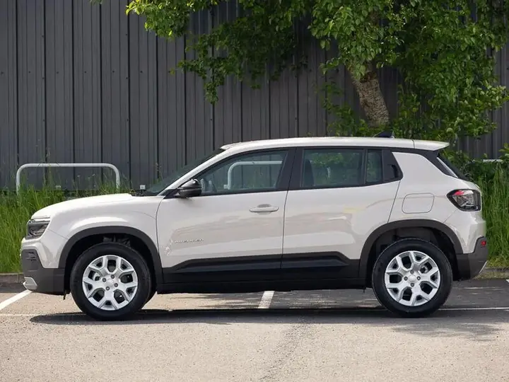 Jeep Avenger 2026 photo 4
