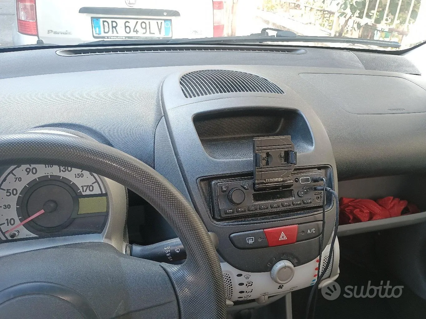 Citroen C1 2010 photo 3