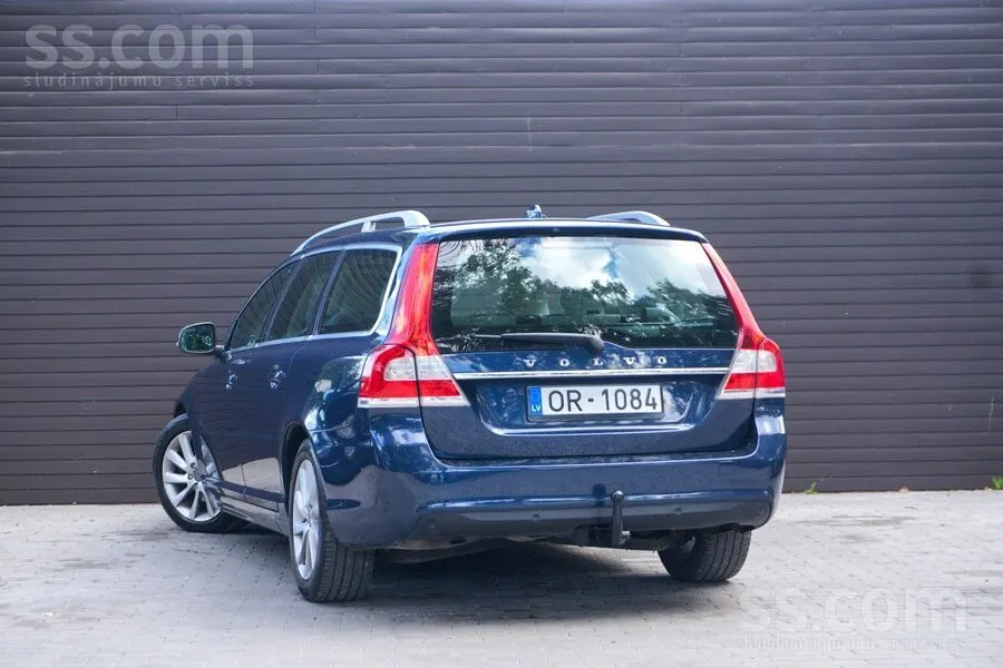 Volvo V70 2014 photo 4