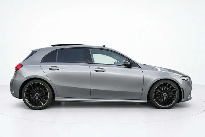 Mercedes-Benz A 250 2018 photo 4
