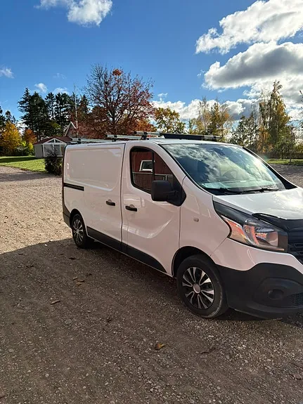 Renault Trafic 2016 photo 2