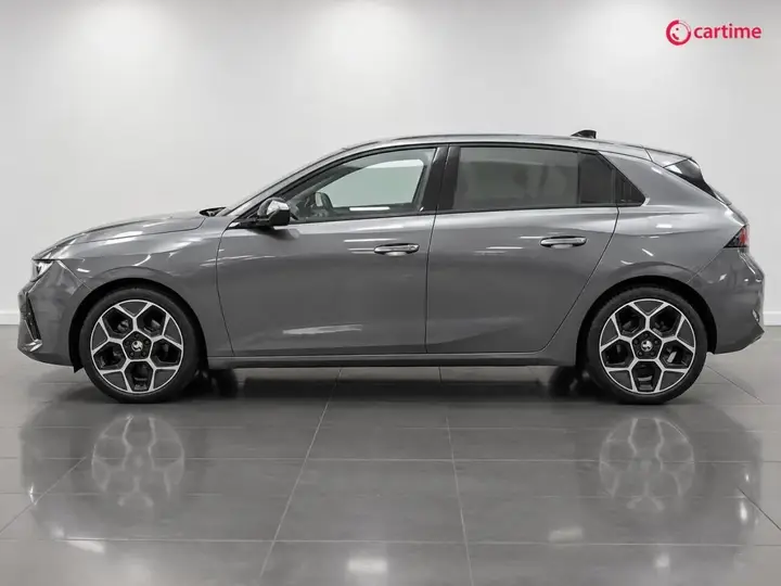 Vauxhall Astra 2023 photo 5