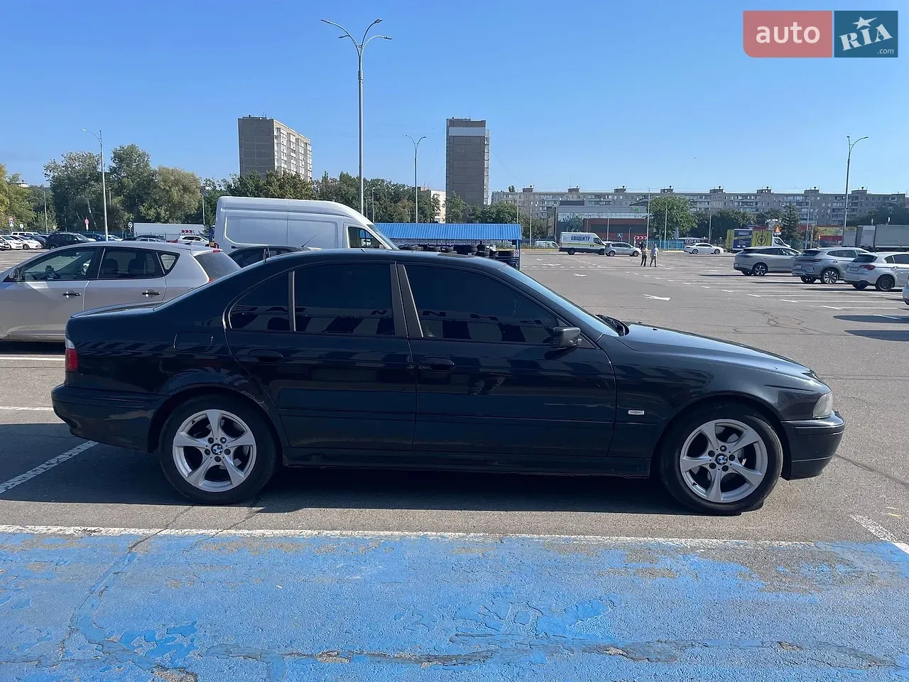 BMW 5 Series 2002 photo 4
