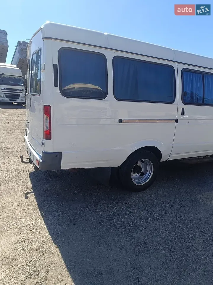 Gaz 32213 Gazelle 2003 photo 4