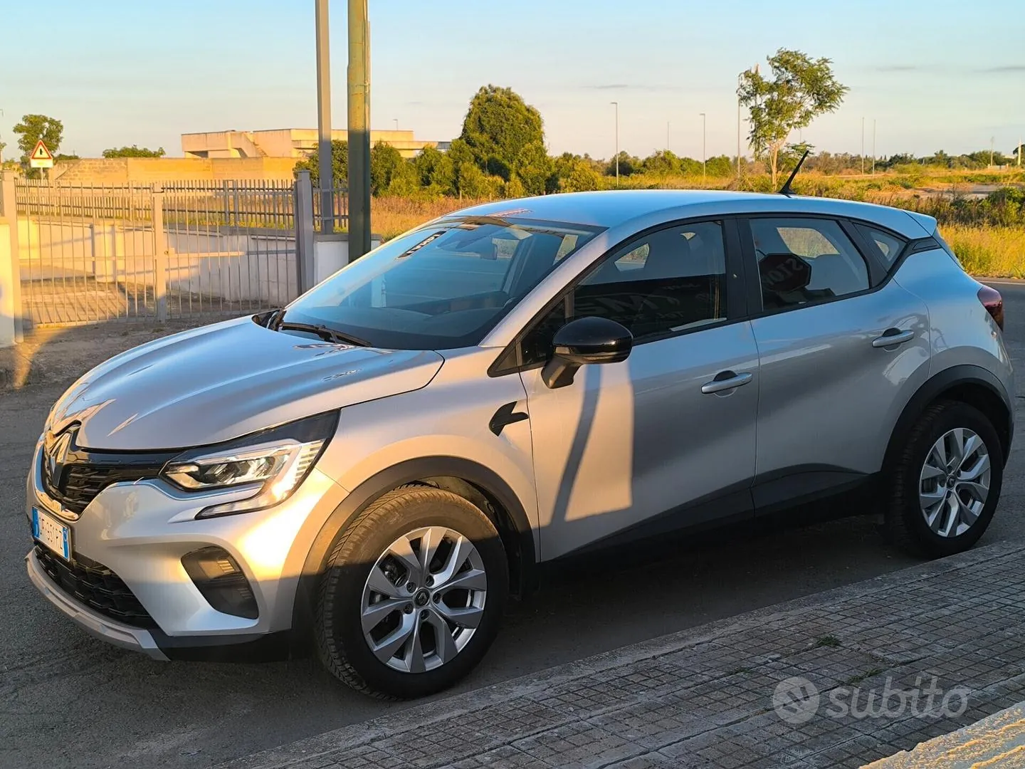 Renault Captur 2021 photo 3