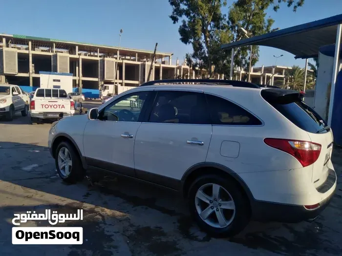 Kia Other 2010 photo 3