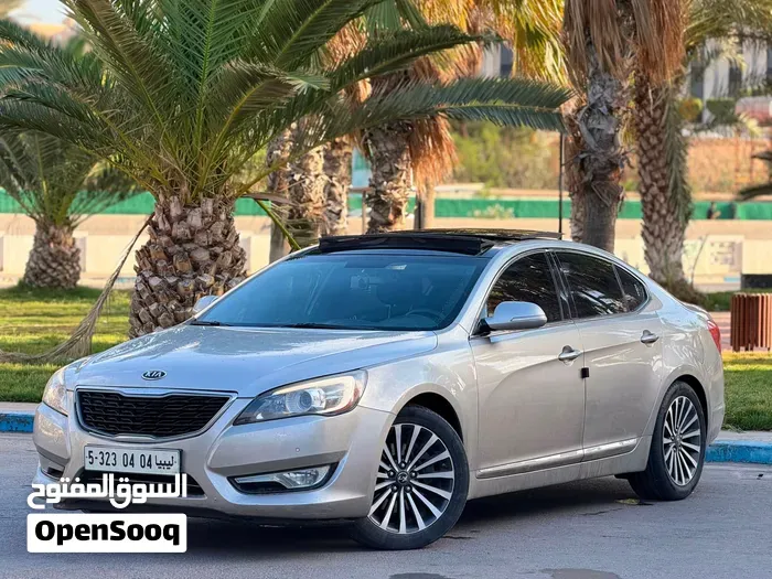 Kia Cadenza 2012 photo 2