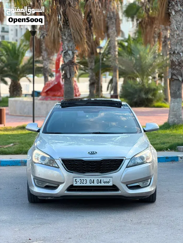 Kia Cadenza 2012 photo 3