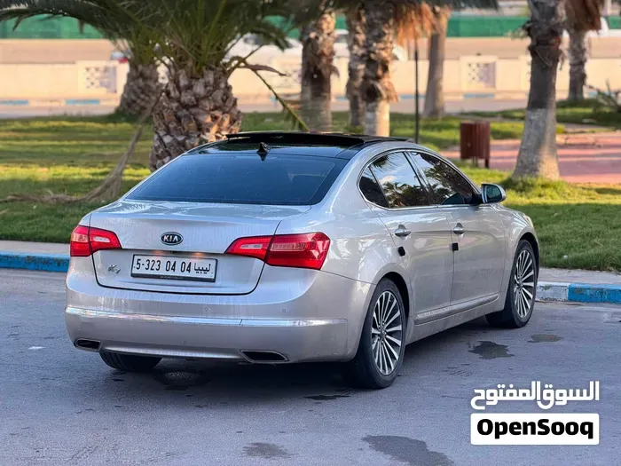 Kia Cadenza 2012 photo 4