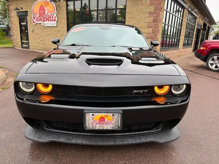 Dodge Challenger 2017 photo 2