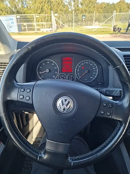 Volkswagen Golf 2008 photo 3
