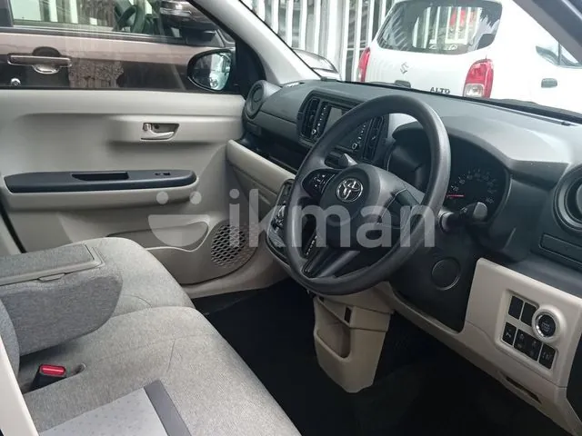 Toyota Passo 2023 photo 3