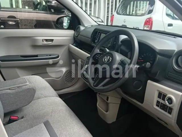 Toyota Passo 2023 photo 2