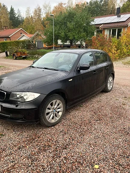 BMW 116I 2009 photo 3