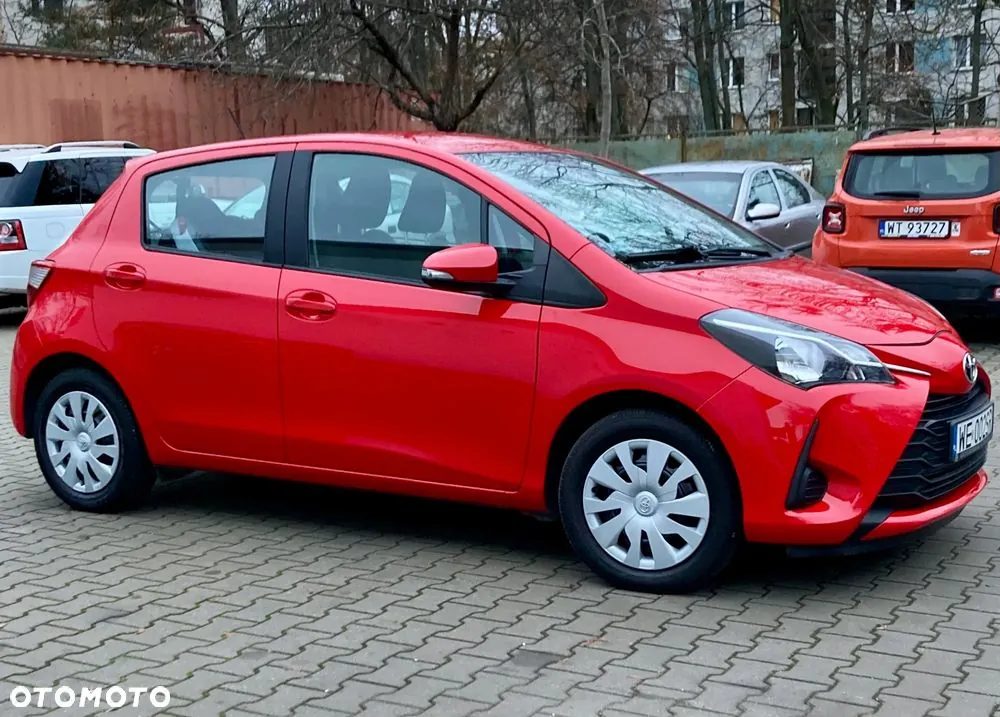 Toyota Yaris 2017 photo 5
