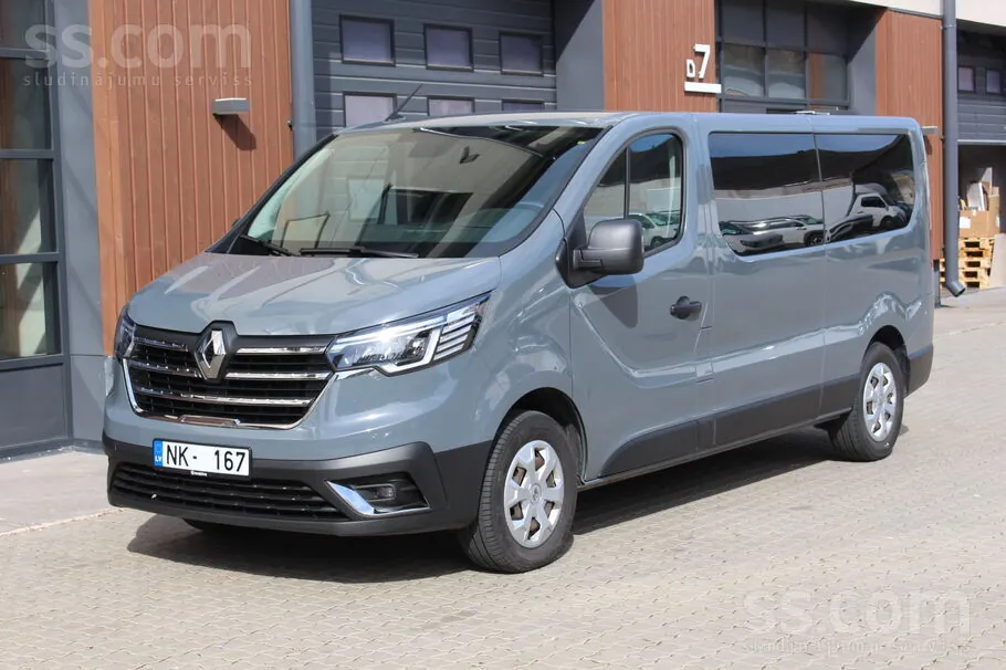 Renault Trafic 2023 photo 2