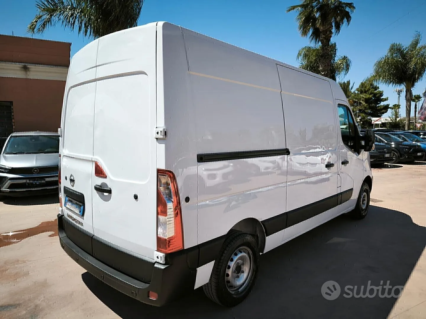 Nissan Interstar 2023 photo 4