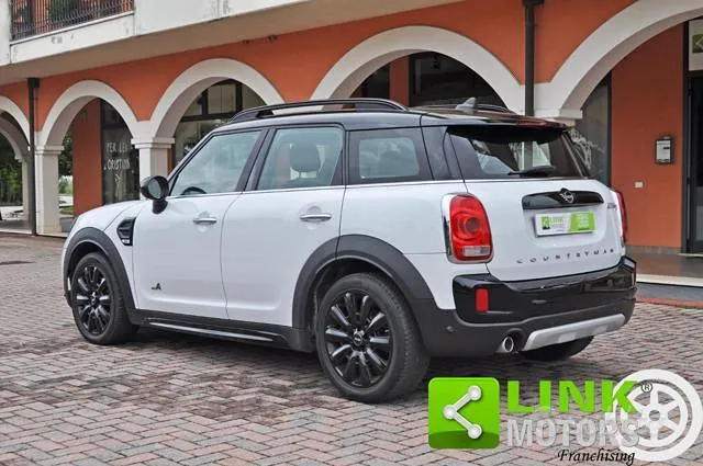 Mini Countryman 2018 photo 3