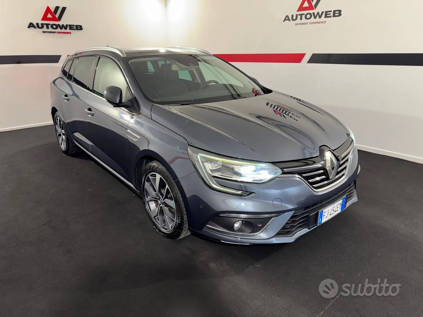 Renault Megane 2017 photo 3