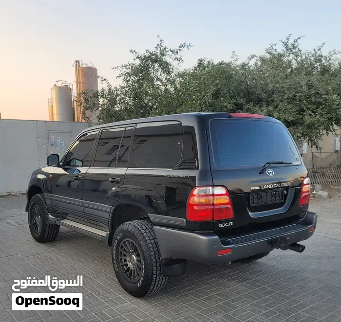 Toyota Land Cruiser 2001 photo 3