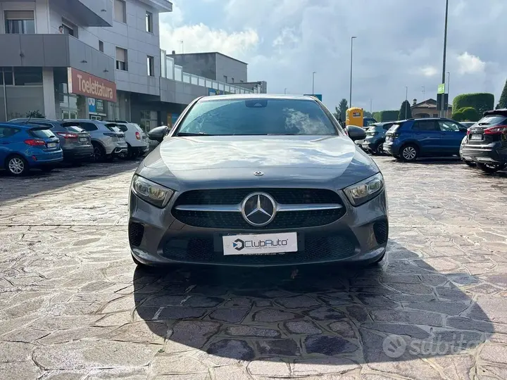 Mercedes-Benz A 180 2020 photo 2
