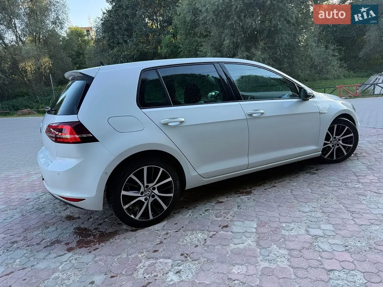 Volkswagen E-Golf 2015 photo 5