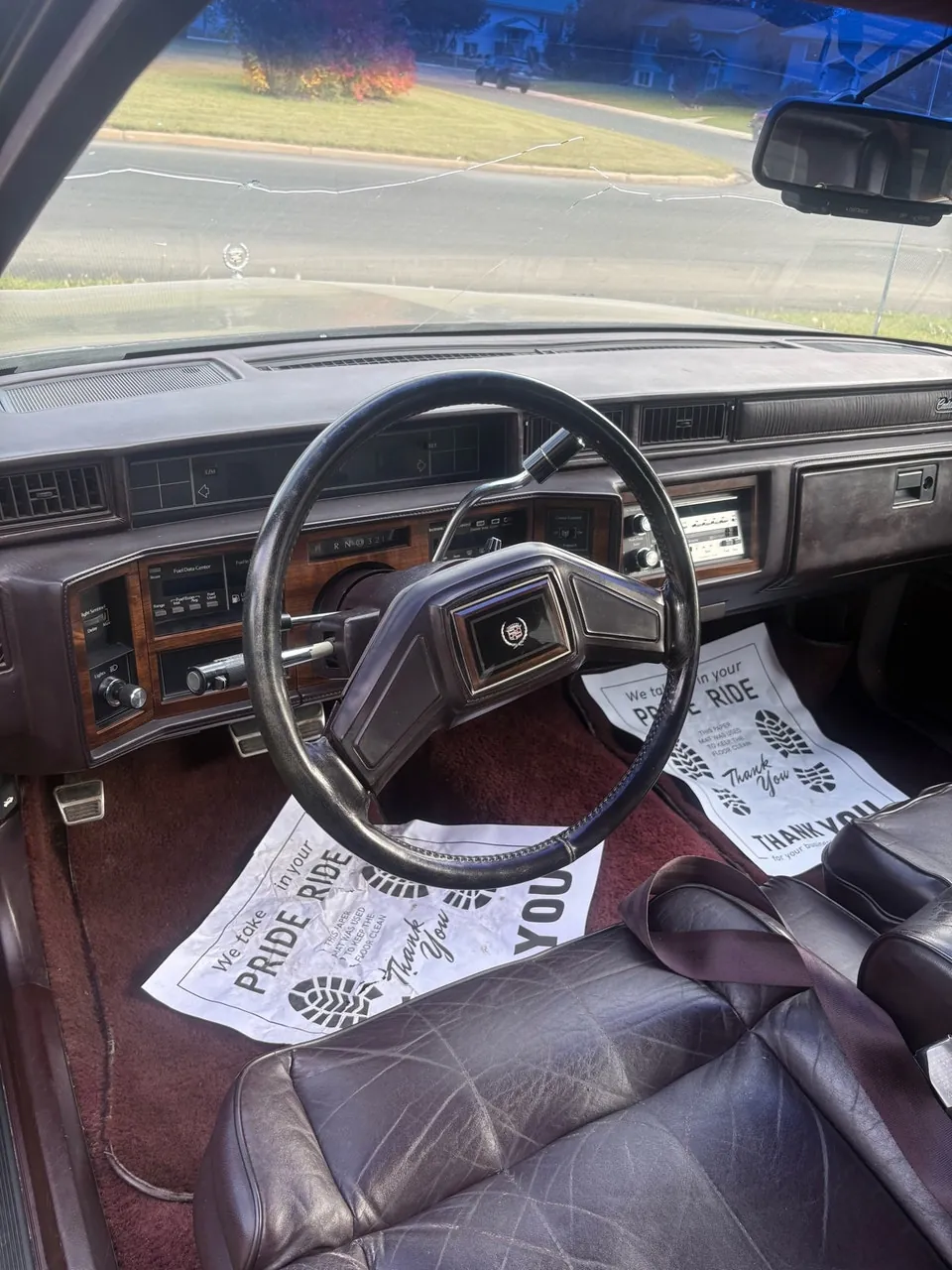 Cadillac Deville 1986 photo 3