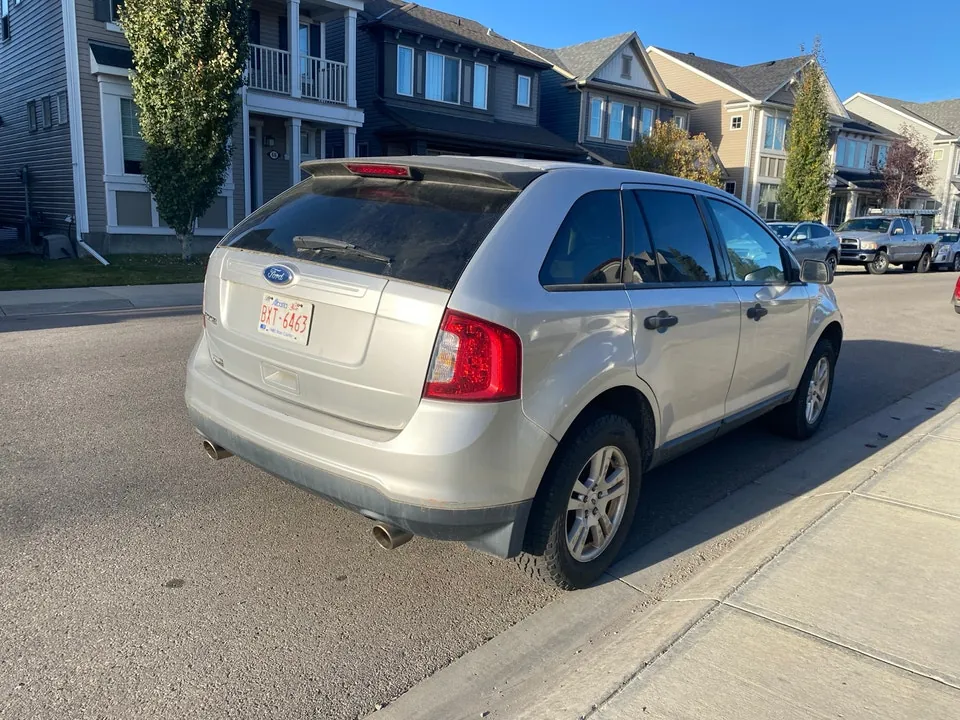 Ford Edge 2011 photo 4
